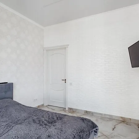 Апартаменты Shikarnie Apartamenti V Arkadii